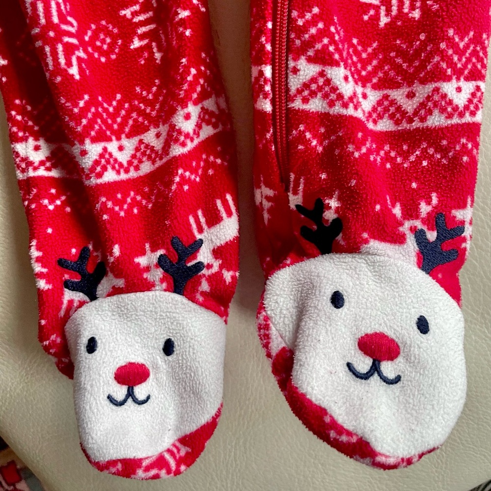 $6 💥Like New Fleece Reindeer Feet Fair Isle Footie One Piece Holiday Pajamas